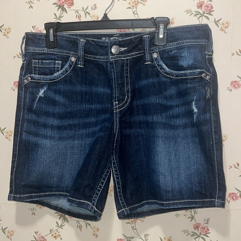 Silver Jeans Blue Jean Shorts with Decorative Back Women’s size W33 - Picture 3 of 6